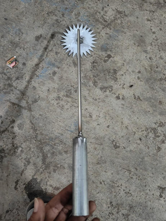 1Pc Heavy Duty Forged Metal Weed Crusher